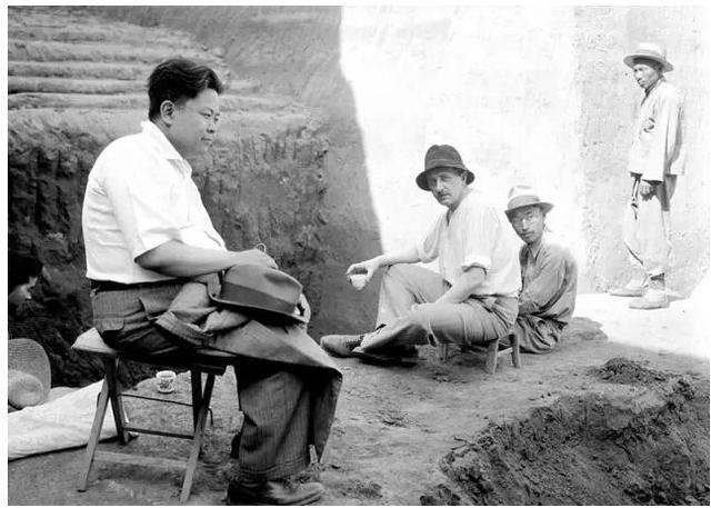 傅斯年:学术天才 也是管理奇才