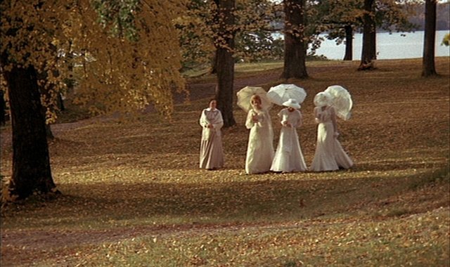 贫穷阻挡不了人们的好奇