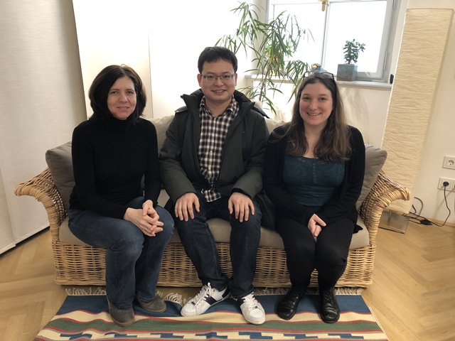 与与安戴尔和温德施佩格尔合影,作者供图 与与安戴尔和温德施佩格尔合影,作者供图