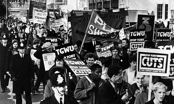 《后资本主义》作者:新自由主义已穷途末路_文化_腾讯网