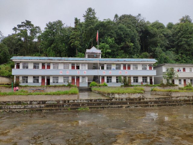 村小校园 村小校园