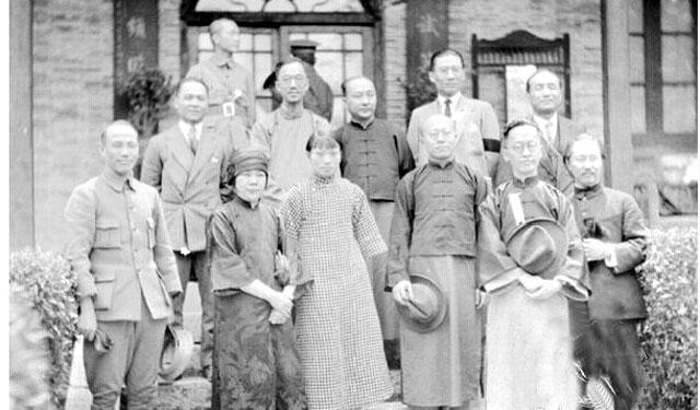 林建刚 :胡适笔下的国民党贪腐案