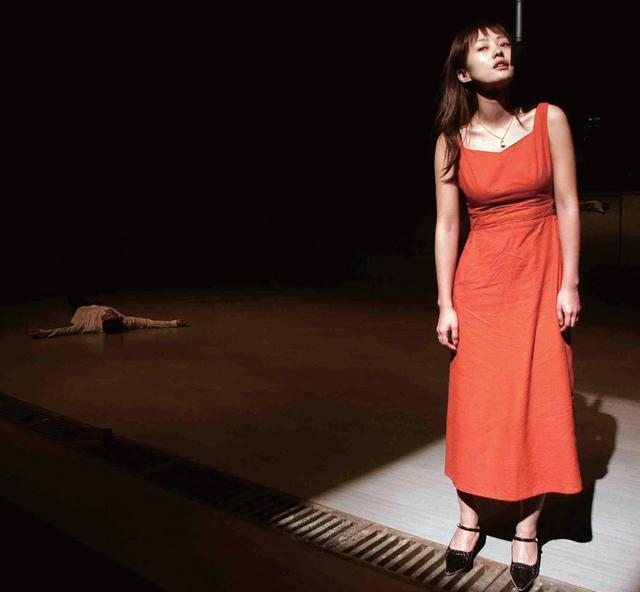 为什么文青都爱廖一梅?_文化_腾讯网