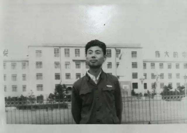 高考恢复四十年,听77级考生讲述当年的高考故事