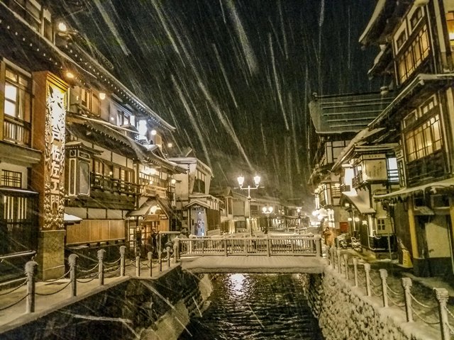 銀山温泉,摄影:止庵 銀山温泉,摄影:止庵