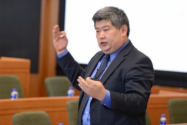 金李:近八成商二代不愿接班