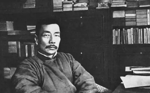 钱理群：要警惕“爱国的自大家”和“兽性爱国主义” 