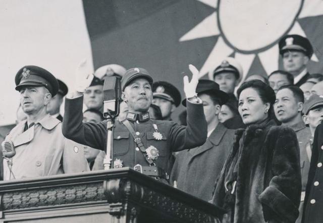 从“天演论”到“常凯申”:那些改变历史进程的误译_文化_腾讯网