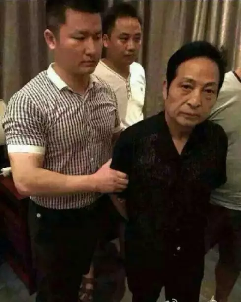 �������ˣ������������һ����ʿ