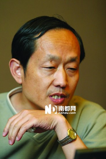 展江:翻译是吃力不讨好的工作 我就愿意一直在