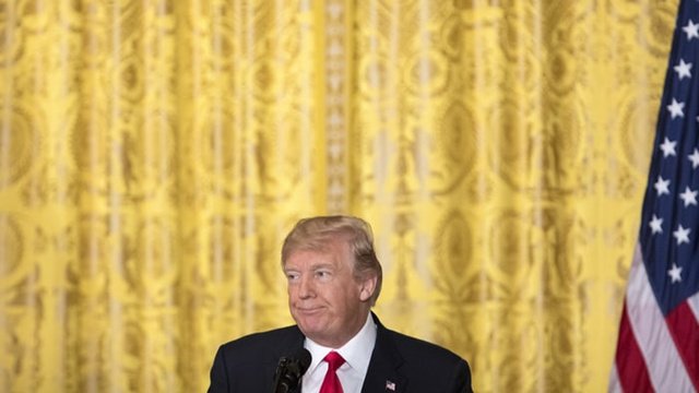 當川普遭遇政治八卦