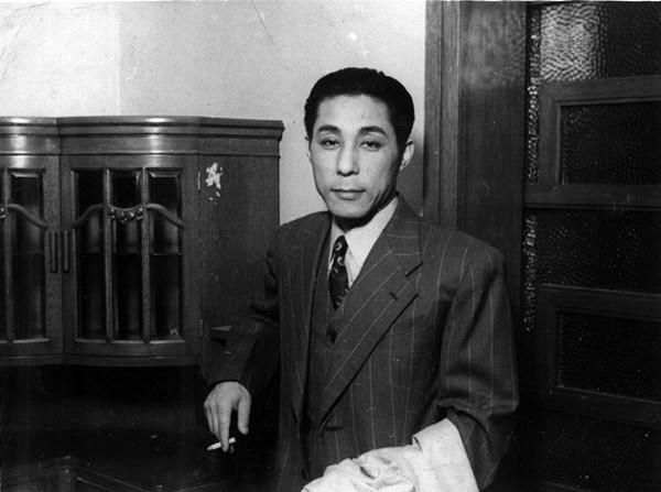 《江南春晓,魏鹤龄饰演沈载之