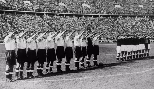 梅然:中美会重蹈当年英德开战的覆辙么? | 学术