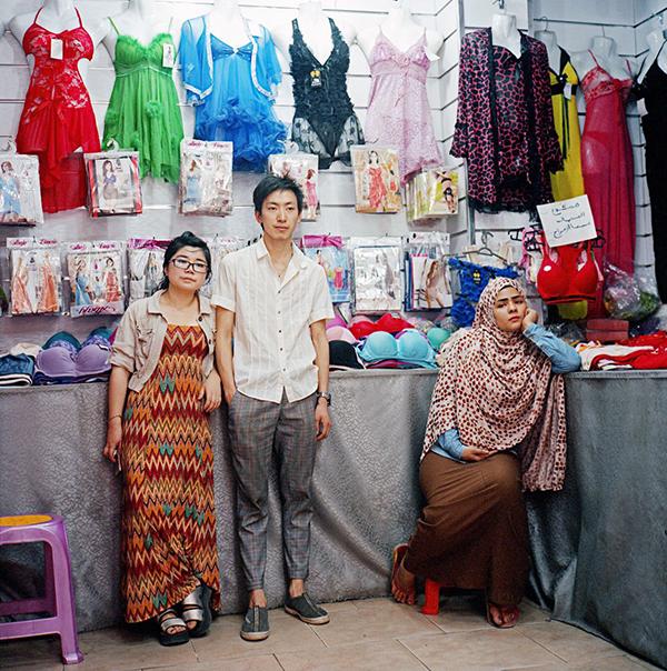 《纽约客》:从在埃及卖情趣内衣的浙江商人看