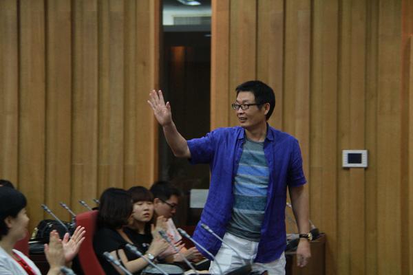 麦家:读文学作品是了解一个国家的最佳途径