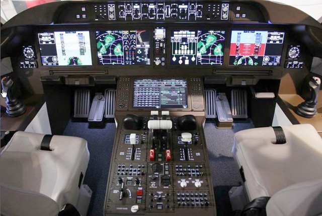 C919驾驶舱的操作系统和航电系统发生巨大变