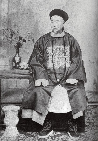 晚清名臣李鸿章的官场哲学:见风使舵 媚上有术