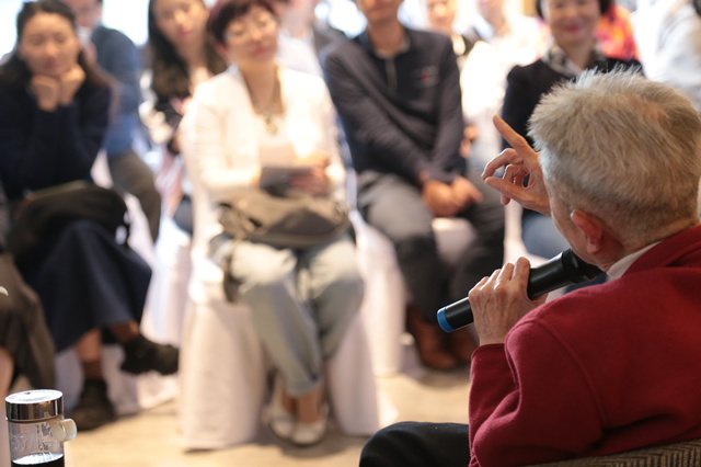 易经破迷讲堂,图片提供:麓客学社·钟鸣翔 易经破迷讲堂,图片提供:麓客学社·钟鸣翔