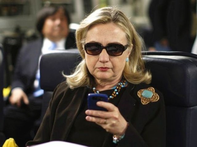 跟希拉里学失败