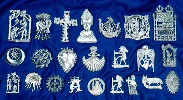 歐洲人旅行也是帶照片和紀念品回家