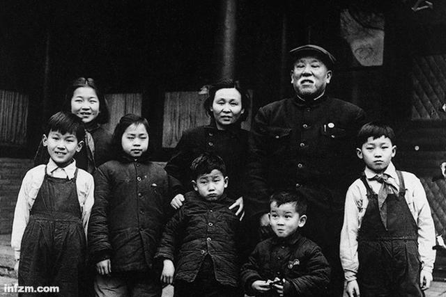谢觉哉家书:我虽敬爱你,却不能喊你做同志