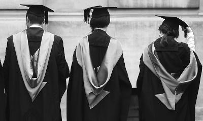 “最后一课”：大学精神为主题，故事与寄语成主流