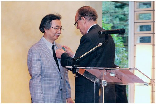 谷口治郎受勋 谷口治郎受勋