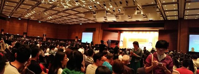 大江大海之后,能否温柔倾听?