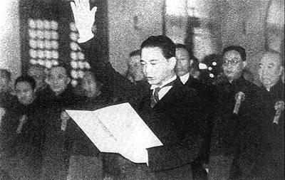 杨天石：龙云暗助汪精卫叛逃