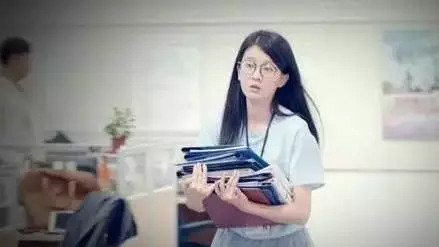 丁学良：中国挺亏待年轻一代|专业视角