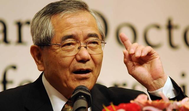 在巴黎,最好认的是日本人