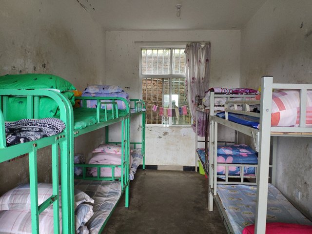 中心小学学生宿舍 中心小学学生宿舍