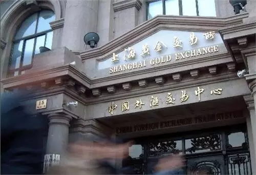 保罗·沃尔克：中国不可能取代美国成为世界的单一霸权领袖