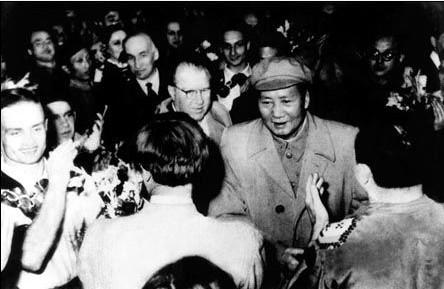毛泽东拒绝中苏联合舰队:让赫鲁晓夫来北京谈