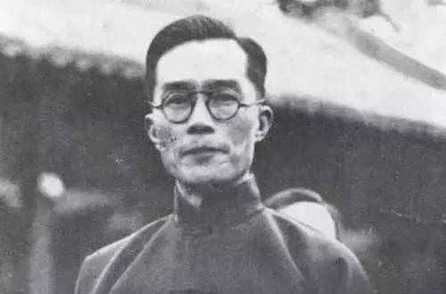 「給我們失望和希望，給我們死」