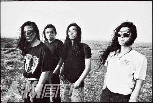摇摇滚滚到中年:唐朝乐队的神话与现实