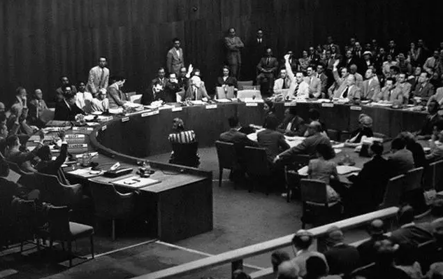 何方：毛泽东决定出兵抗美援朝