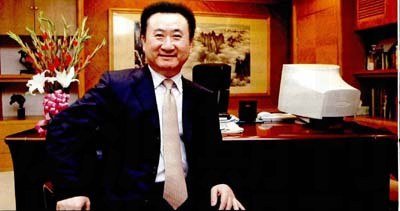 揭秘王健林收藏王国:办公室挂齐白石画作