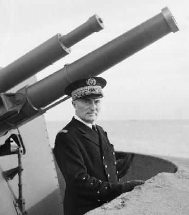 二战期间法国海军司令:一不小心成了法版李鸿