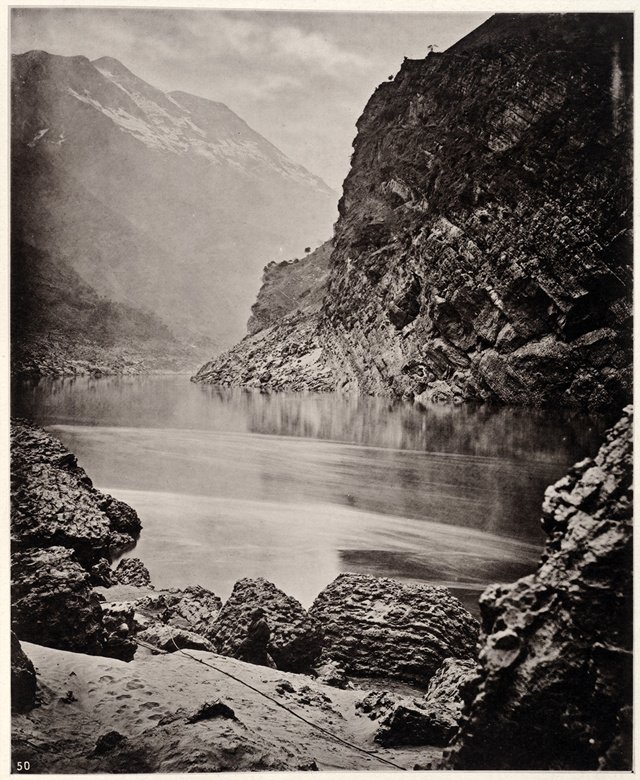 照相機入川之路