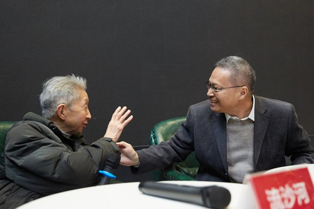 流沙河先生、王笛先生,摄影:小甩工作室 流沙河先生、王笛先生,摄影:小甩工作室