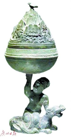 青鸟殷勤:身兼数职,与凤凰齐名,传说为何以青鸟为神鸟?
