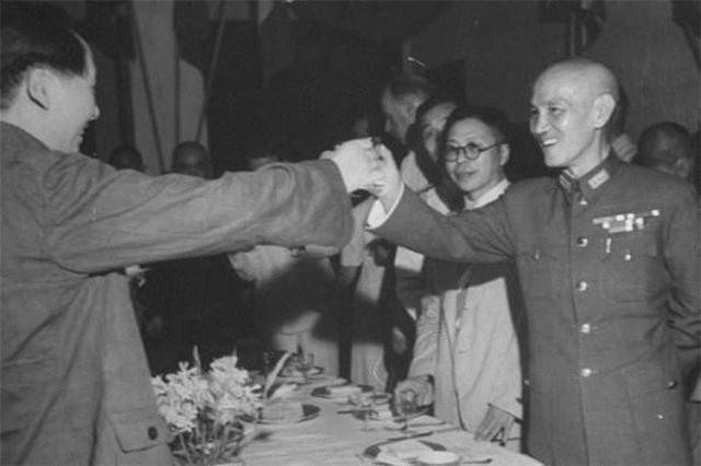 蒋因何认为毛“不能成事”？
