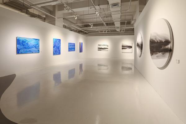 吴少英个展“流光-多维的溢彩”在山水美术馆举行