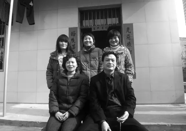 沦为城市附庸的村庄，在惯性中滑行的生存