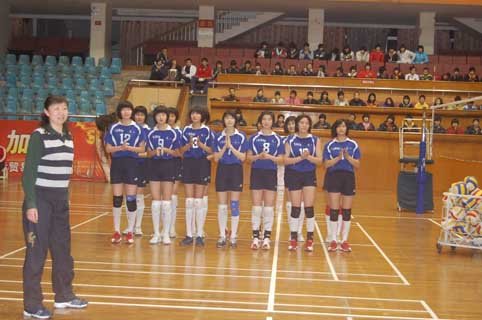 全国<em>青年女排</em>集训:八一女排公开课_排协_腾讯