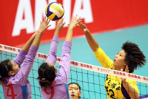 <em>女排</em>自己的故事之六 <em>杨舟</em>:厉兵秣马张扬青春_