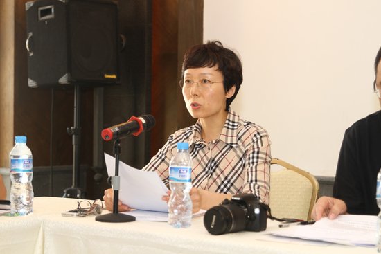 中心召开传达学习党的十八大精神党员干部大会