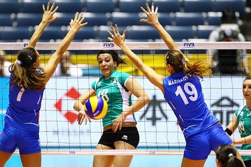 <em>女排</em>世锦赛<em>中古</em>触底反弹 16强中11席已定_排