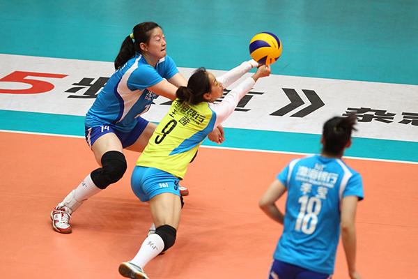 361°中国<em>女排联赛</em>(<em>2013</em>-2014)决赛比赛打响
